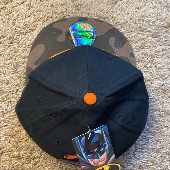 NWT Batman Black/Orange Camo Adjustable Hat - Picture 4 of 8